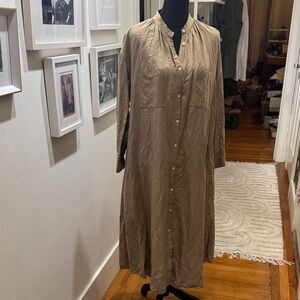 Classic Long-Sleeve Button-Front Shirt Dress in Taupe